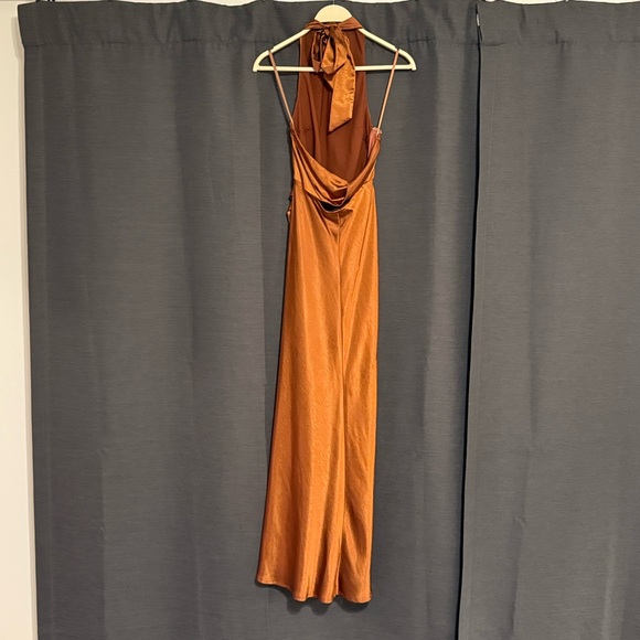 Hello Molly Terracotta Keyhole Back Dress - Picture 3 of 7